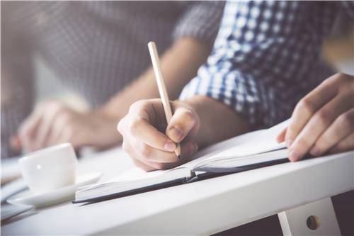 企业管理专业在职研究生报名时间如何安排的?